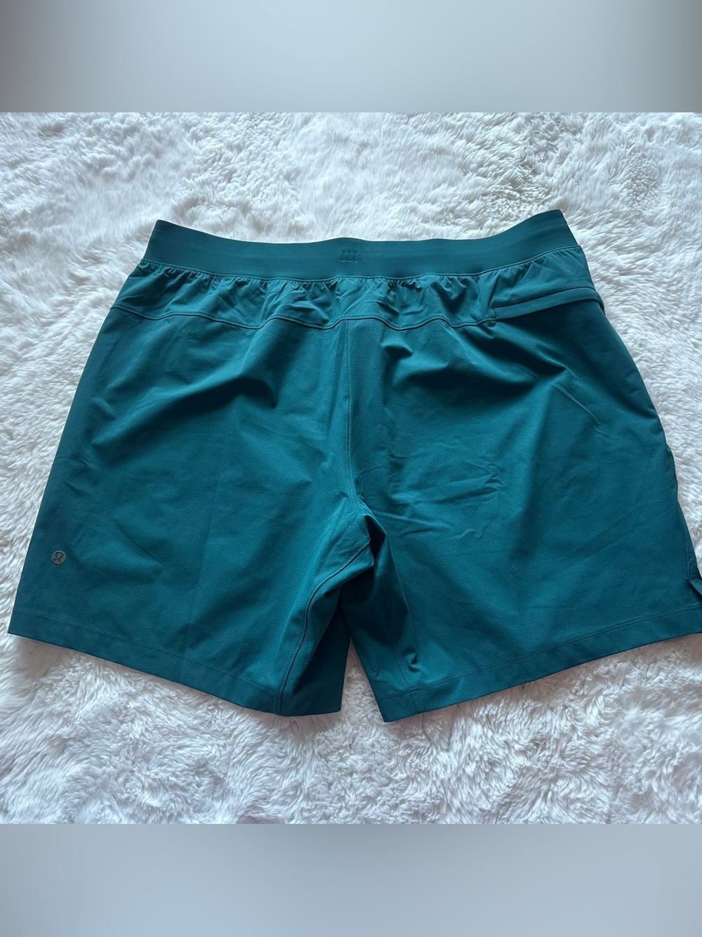 lululemon athletica Men’s Athletic Shorts in Teal Green - Picture 2 of 7